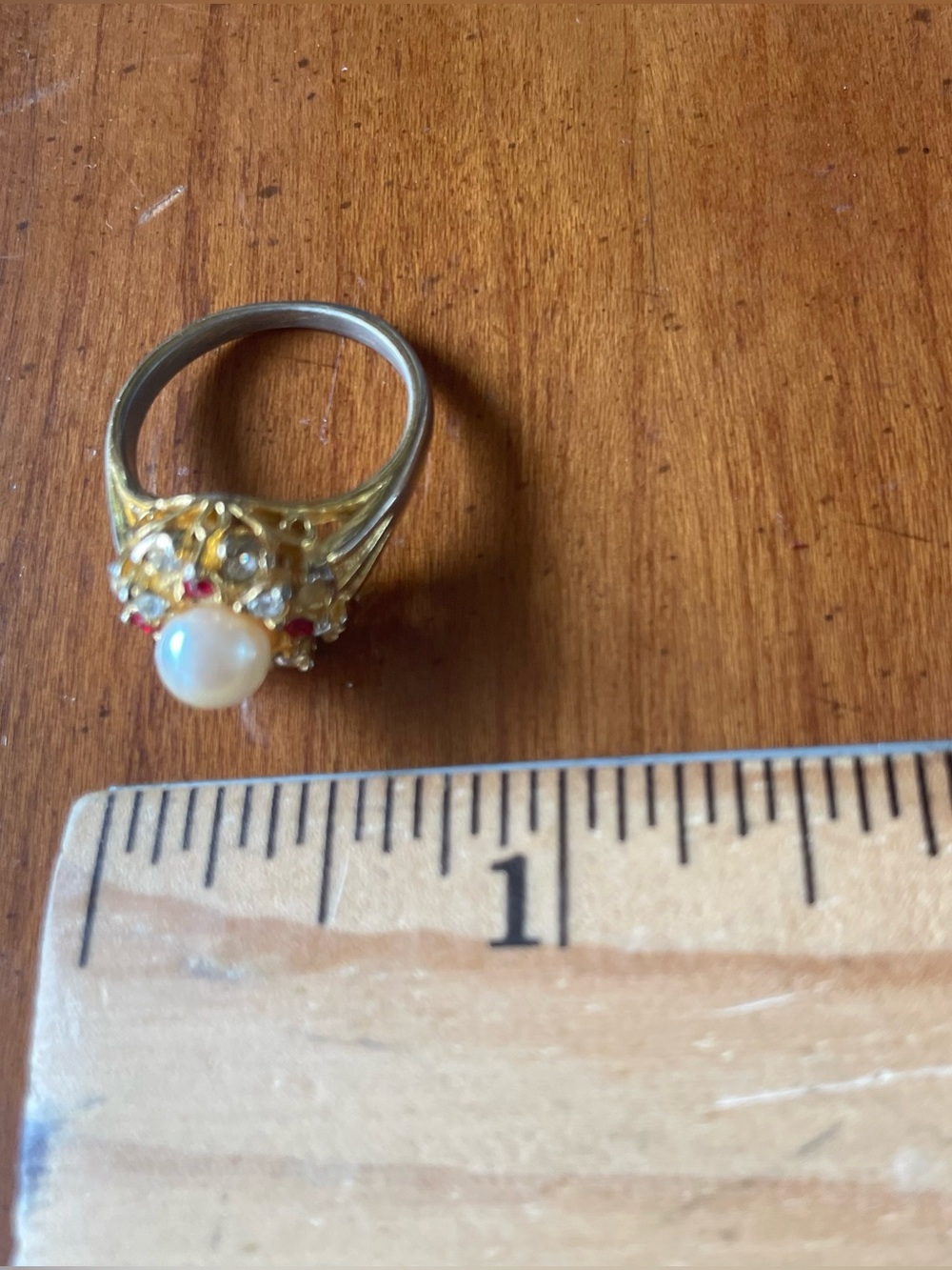 Cocktail Ring with Faux Ruby, Pearl, and Rhinestone in 18 KG plating, 6 - Picture 9 of 10